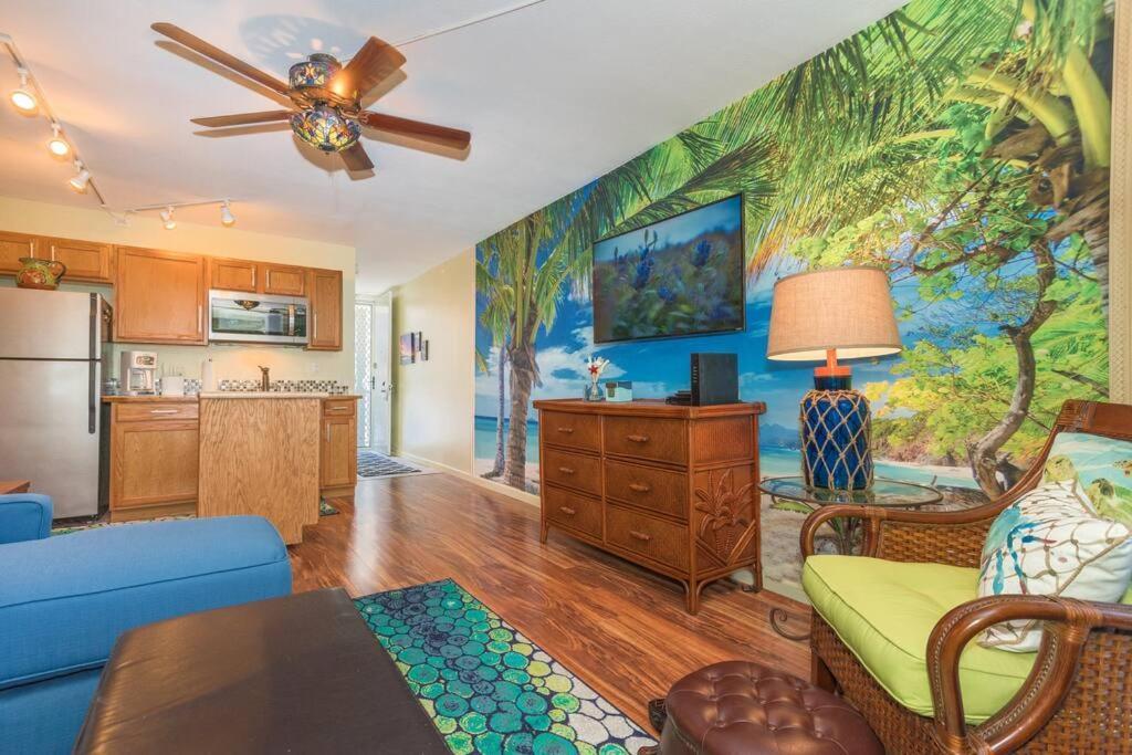 Spring Rates Book Now - Islander Condos Kailua-Kona Exterior photo